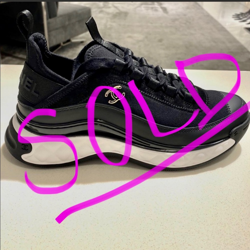 CHANEL Sneakers -  Cruise 2020 Collection